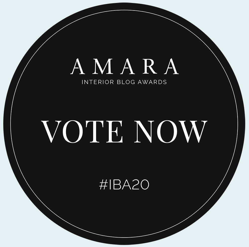 A picture of the Amara Blog Awards vote for me sticker.
